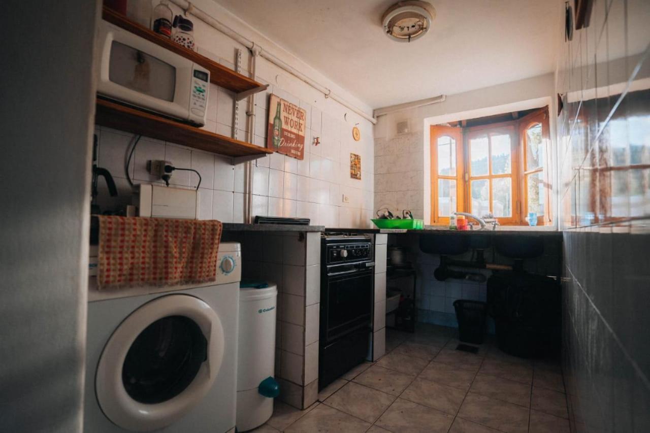 La Casa De Emma Hostel Ескуел Екстериор снимка